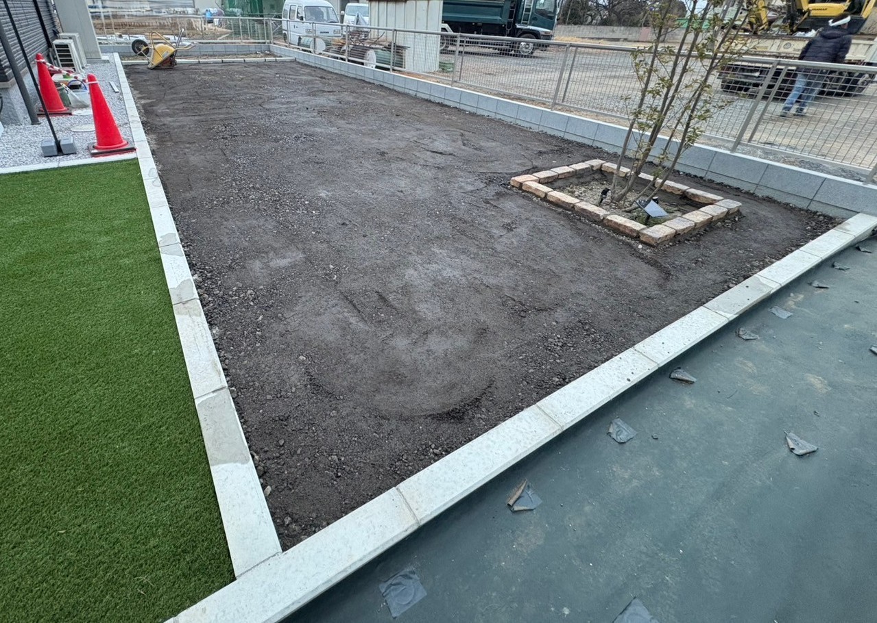 施工後　花壇