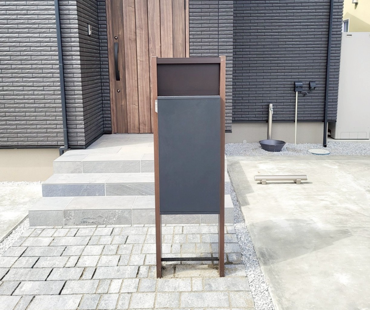 施工後　機能性門柱　丸三タカギ　レガリオ2　